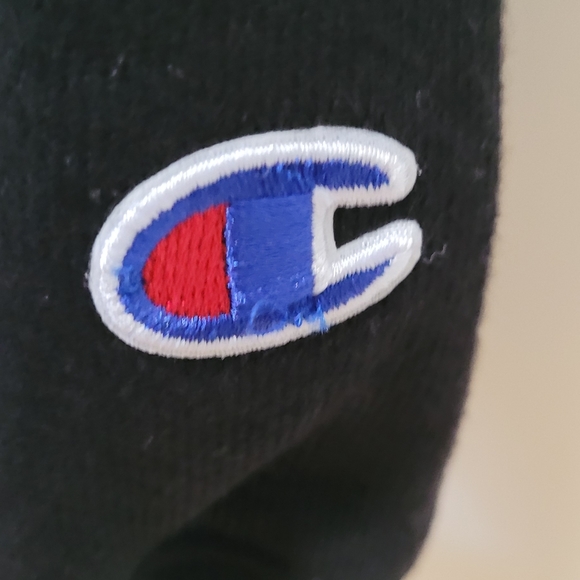 Champion Reverse Weave Black Cropped Hoodie w/the word "Santa" Embroider… - Picture 7 of 10